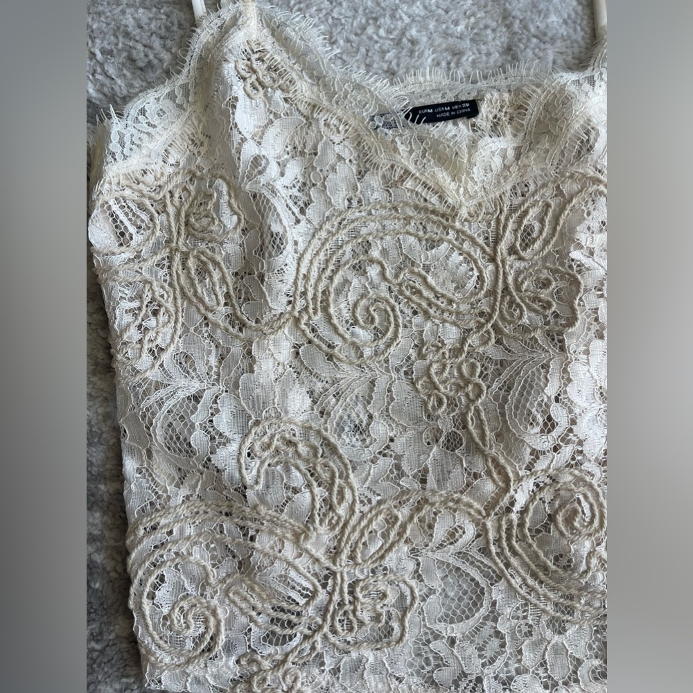 Zara Lace Top - Picture 2 of 7